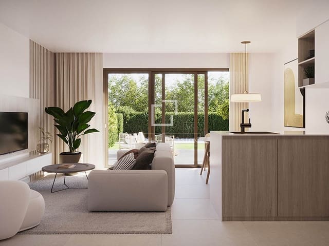 3 bedroom Apartment for sale in Estepona with pool garage - € 584,000 (Ref: 10021455)