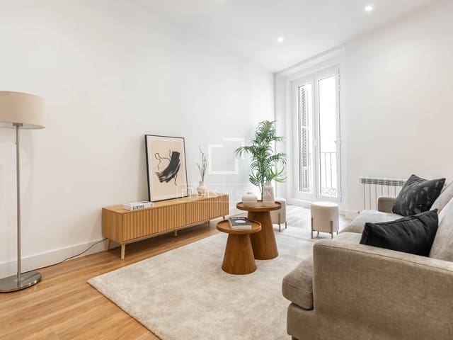 Apartamento de 2 habitaciones en Madrid ciudad en venta - 869.000 € (Ref: 10021457)