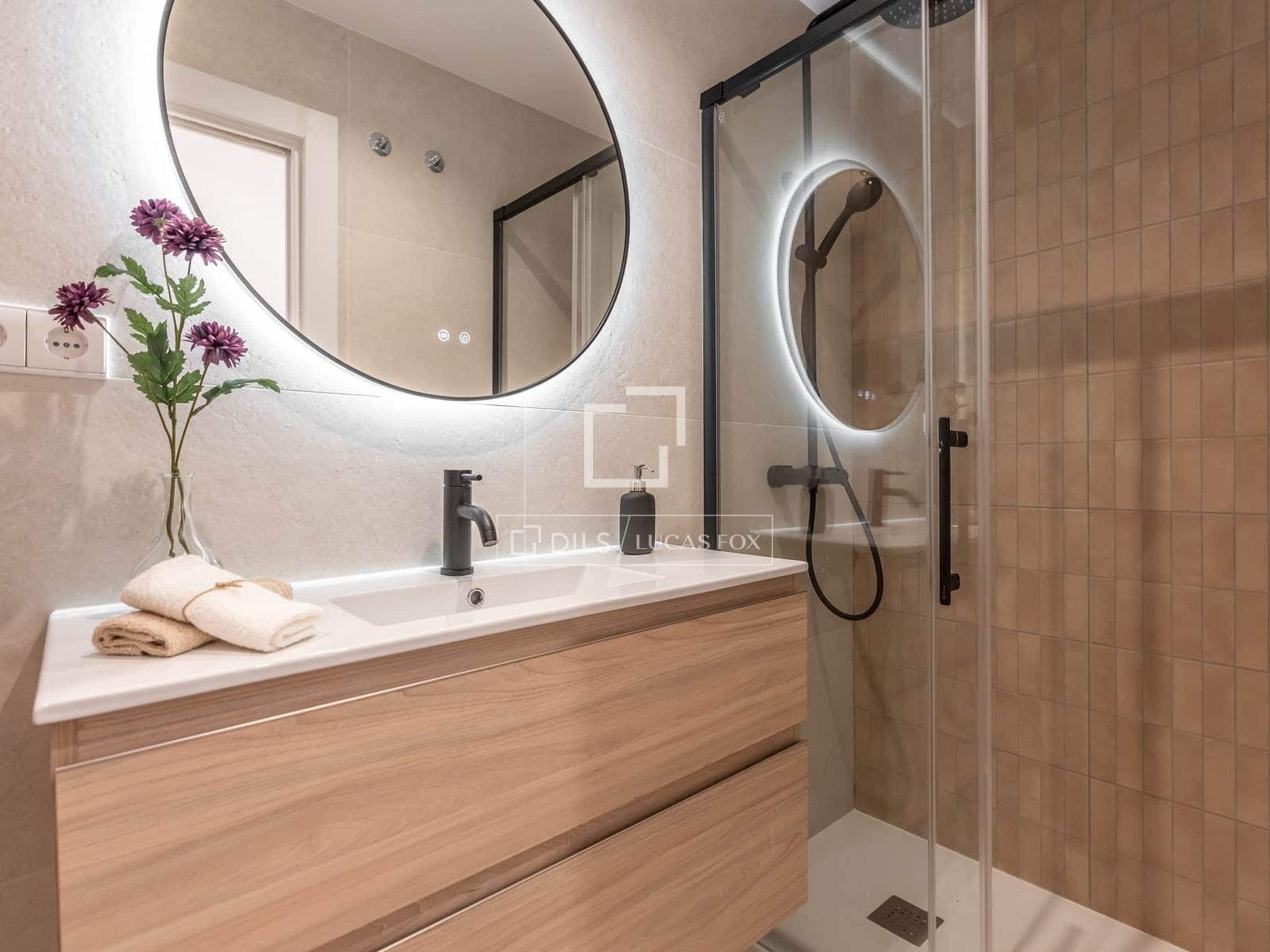 2 quarto Apartamento para venda em Madrid cidade - 869 000 € (Ref: 10021457)