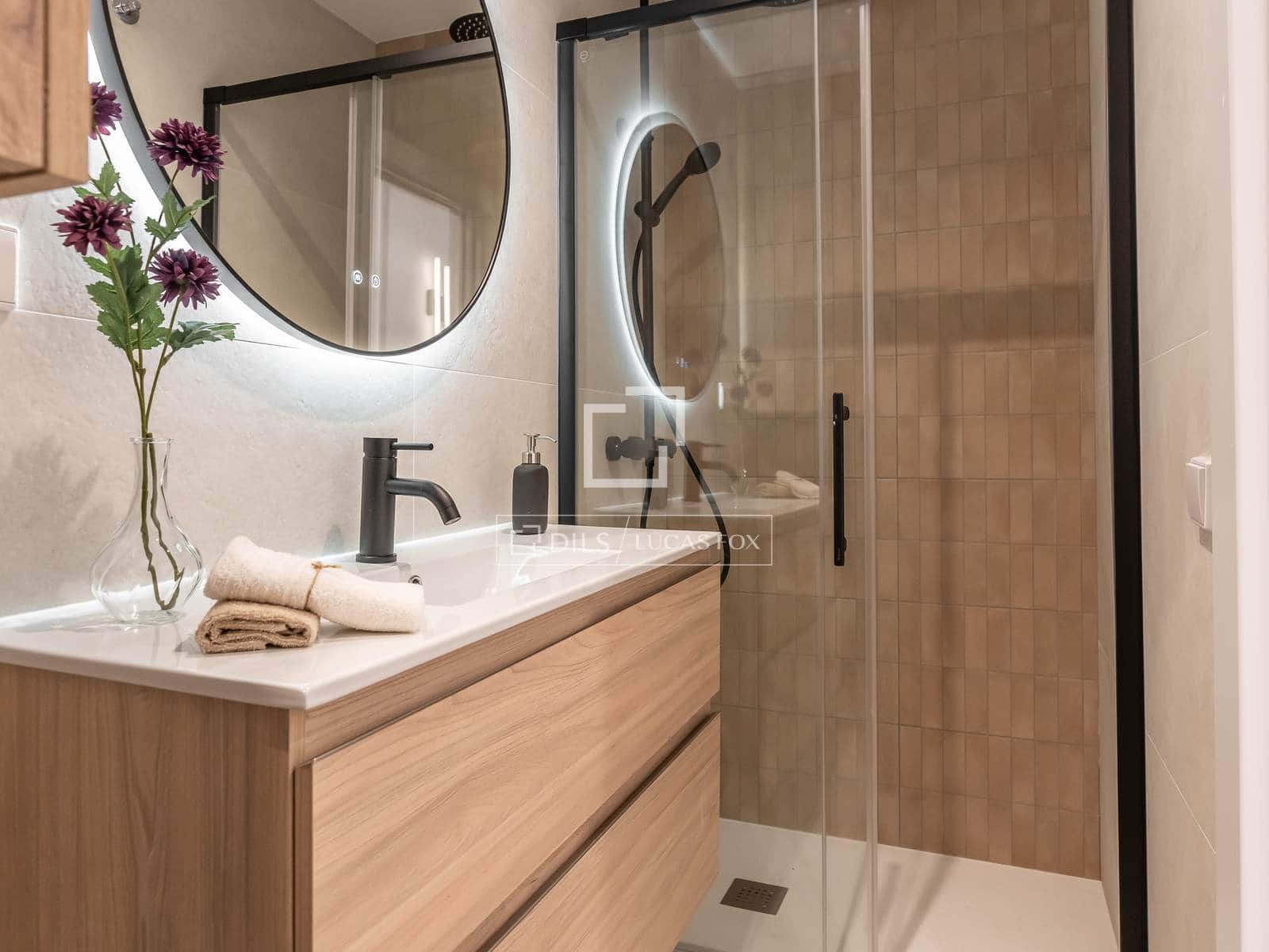 2 quarto Apartamento para venda em Madrid cidade - 869 000 € (Ref: 10021457)