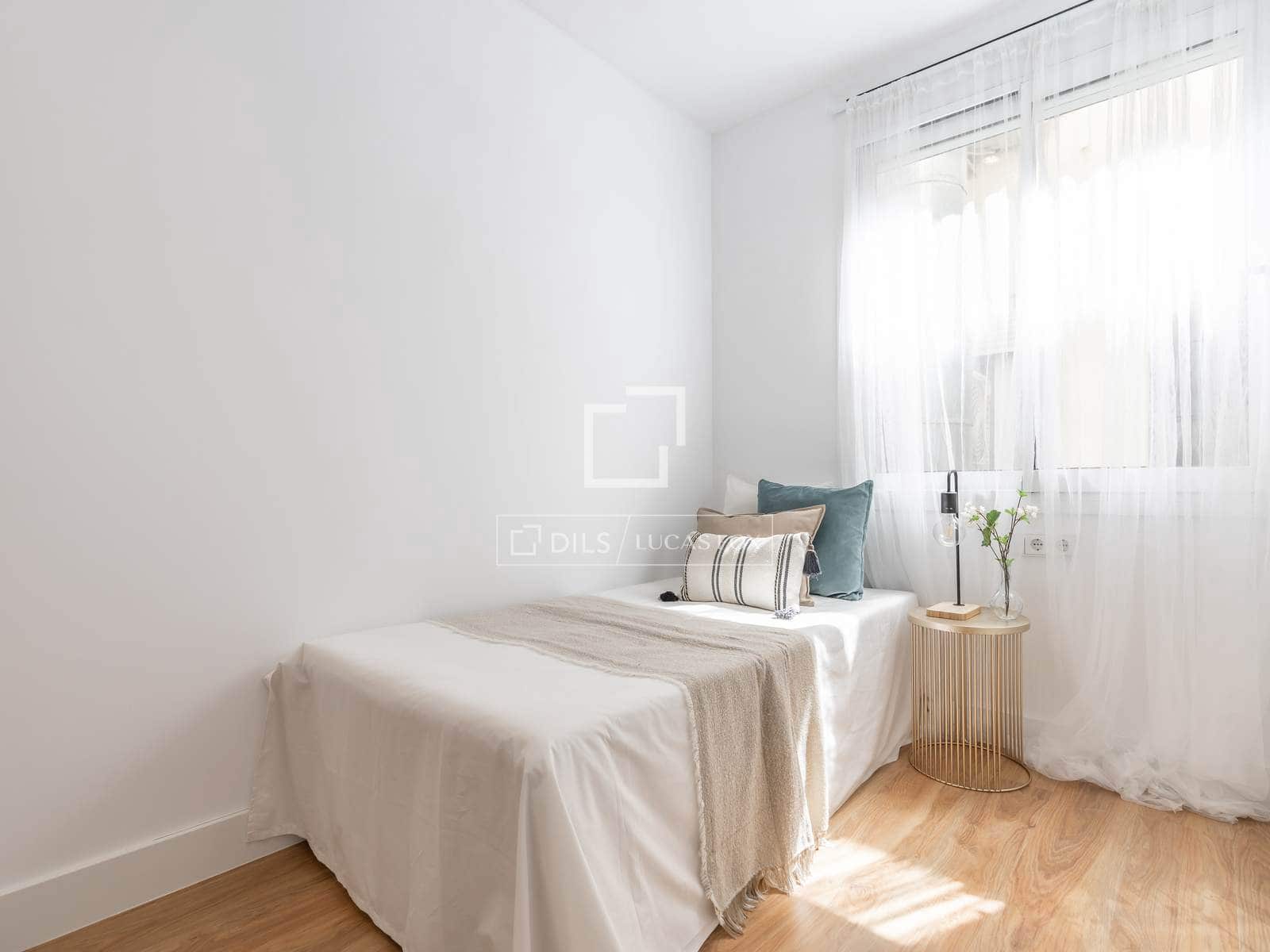 2 quarto Apartamento para venda em Madrid cidade - 869 000 € (Ref: 10021457)