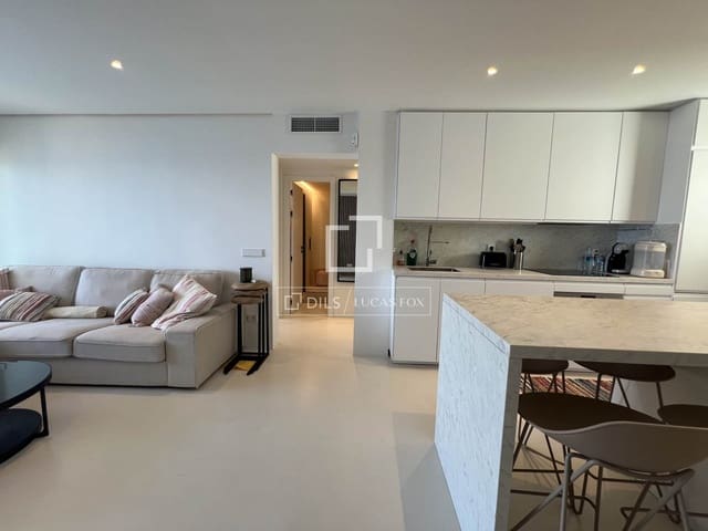 2 bedroom Apartment for rent in Cala Llonga, Santa Eulalia / Santa Eularia - € 2,600 (Ref: 10021619)