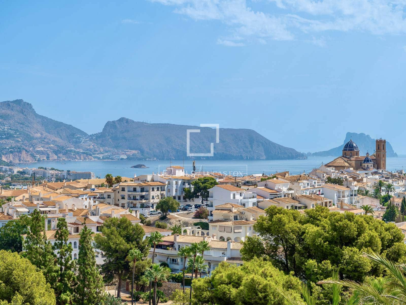 3 slaapkamer Villa te koop in Altea met zwembad garage - € 2.675.000 (Ref: 10021702)