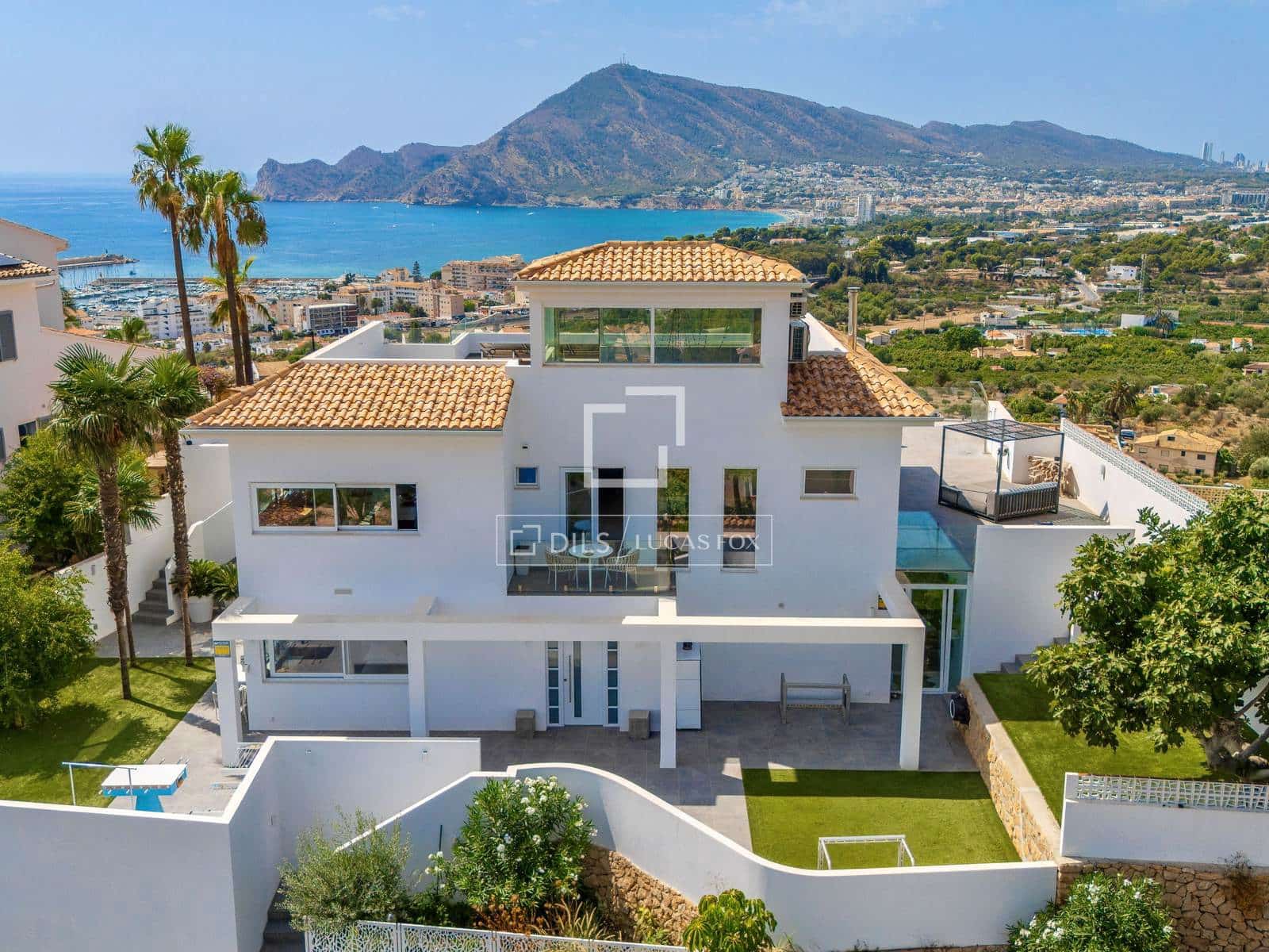 3 slaapkamer Villa te koop in Altea met zwembad garage - € 2.675.000 (Ref: 10021702)