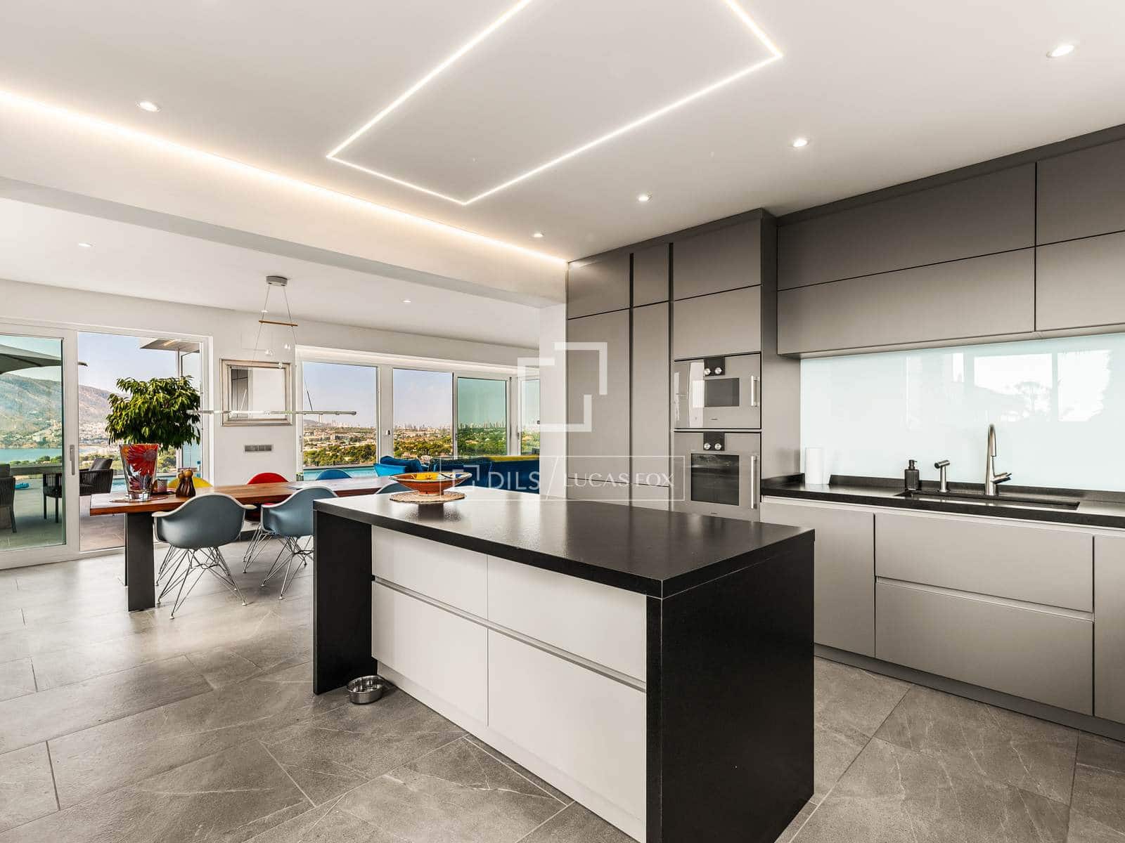 3 slaapkamer Villa te koop in Altea met zwembad garage - € 2.675.000 (Ref: 10021702)