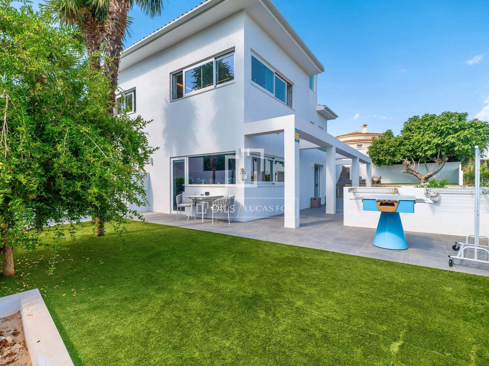 3 slaapkamer Villa te koop in Altea met zwembad garage - € 2.675.000 (Ref: 10021702)