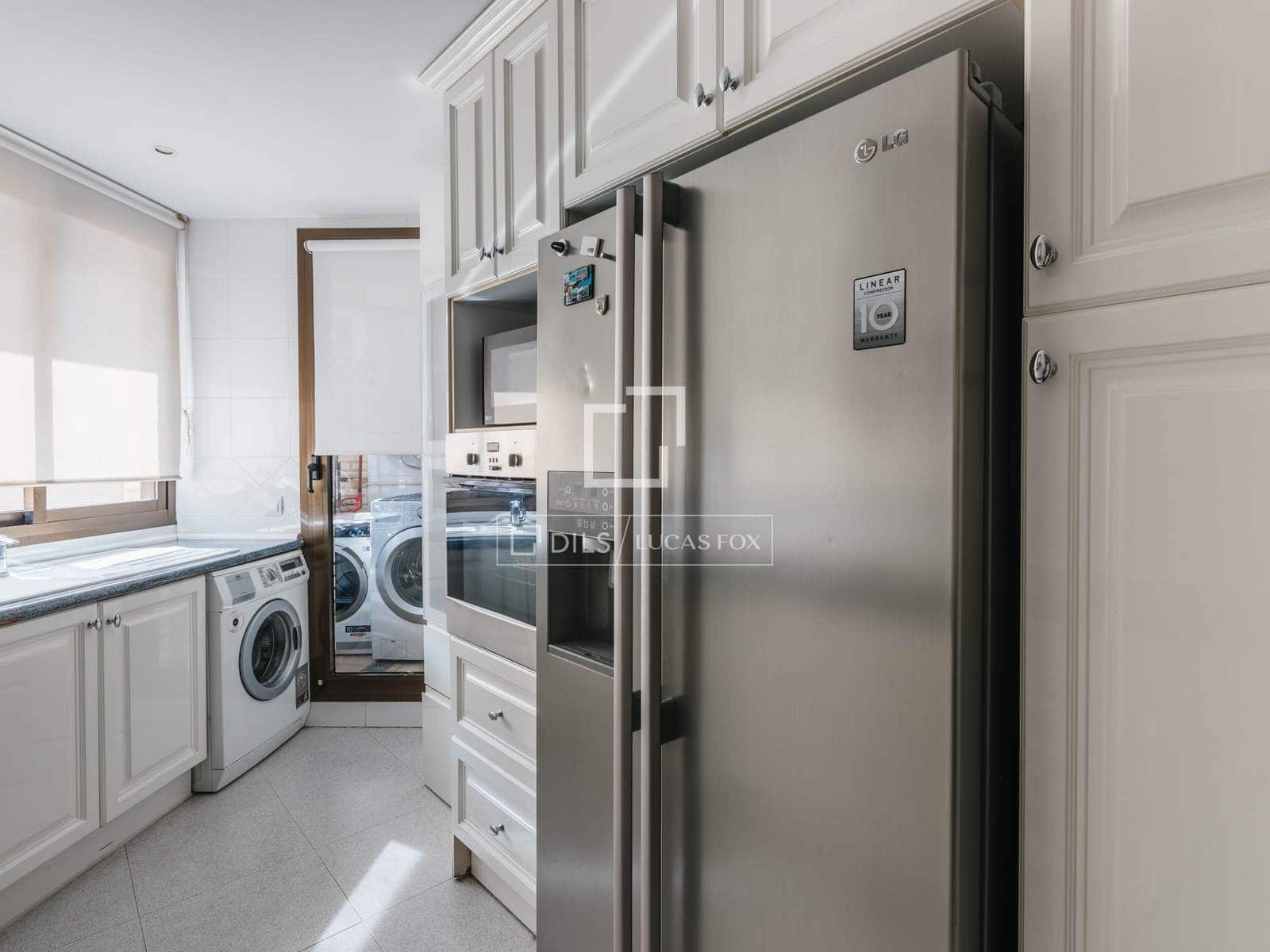 4 bedroom Apartment for rent in Majadahonda with pool garage - € 4,500 (Ref: 10022916)