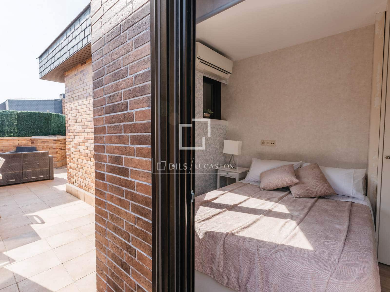4 bedroom Apartment for rent in Majadahonda with pool garage - € 4,500 (Ref: 10022916)