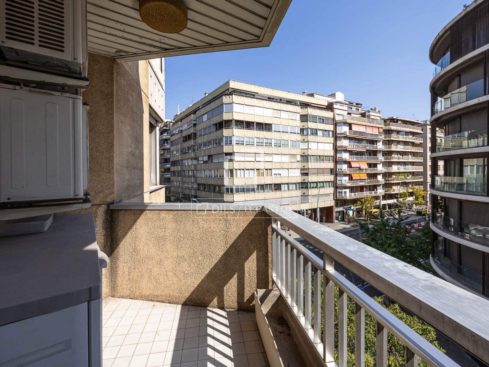 Apartamento de 5 habitaciones en Barcelona ciudad en venta con garaje - 1.200.000 € (Ref: 10023102)