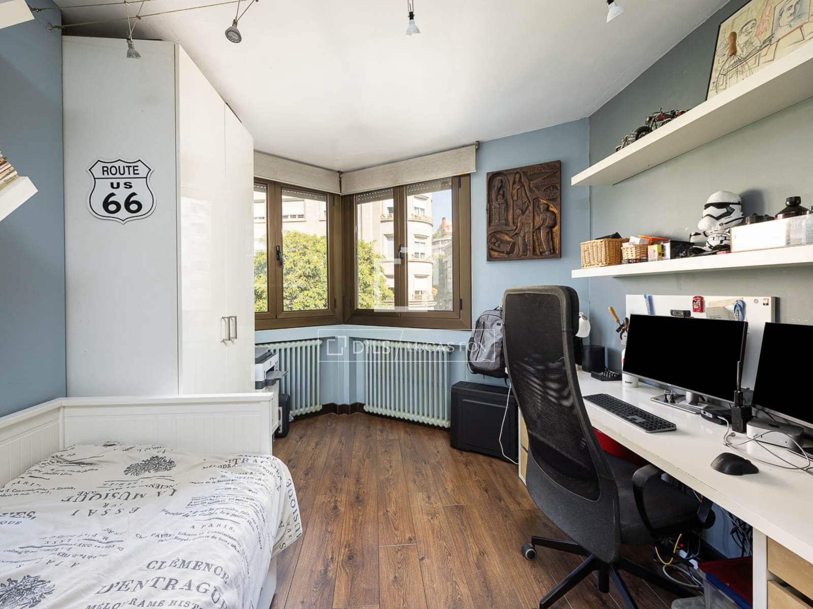 Apartamento de 5 habitaciones en Barcelona ciudad en venta con garaje - 1.200.000 € (Ref: 10023102)