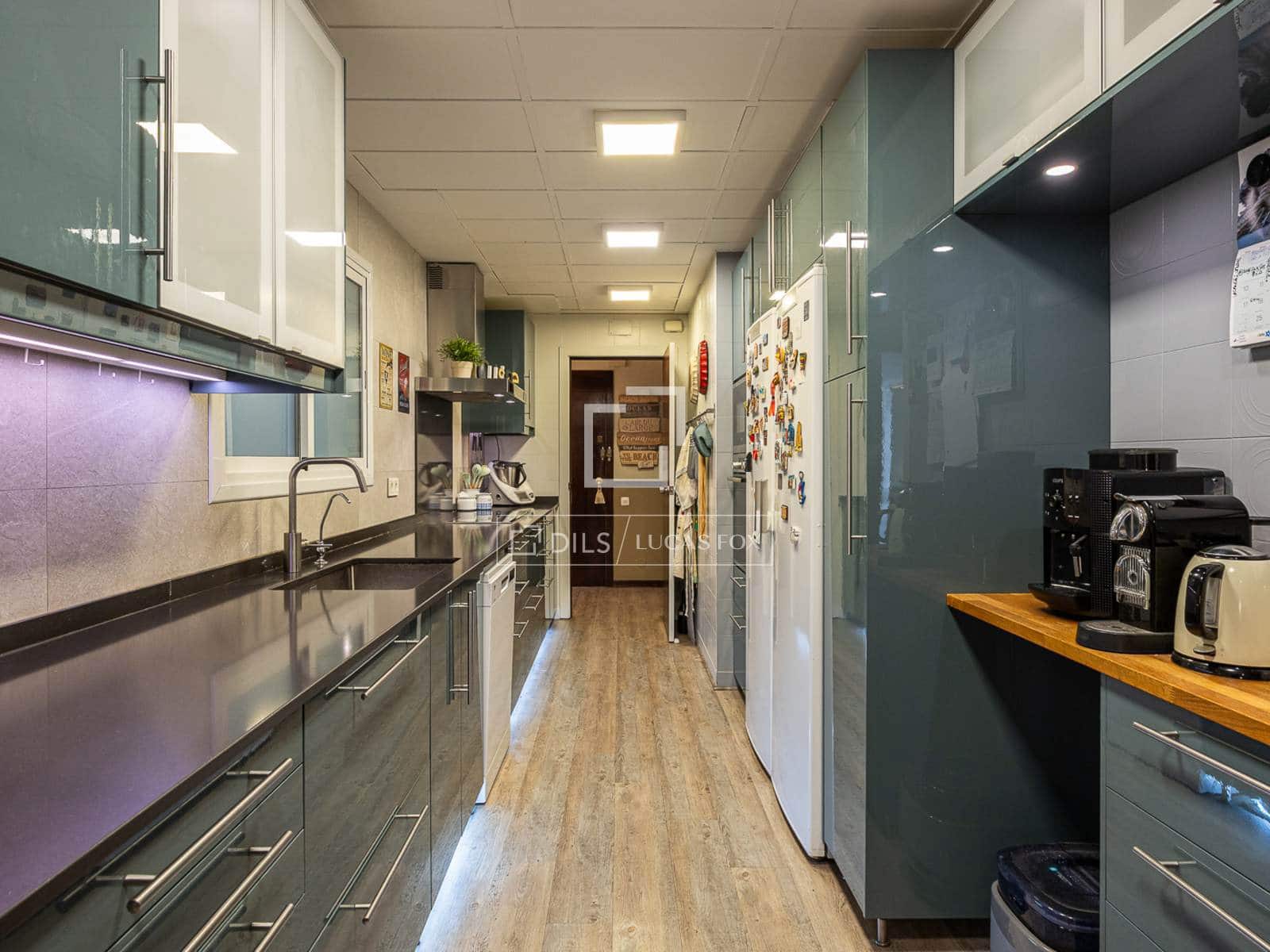 Apartamento de 5 habitaciones en Barcelona ciudad en venta con garaje - 1.200.000 € (Ref: 10023102)