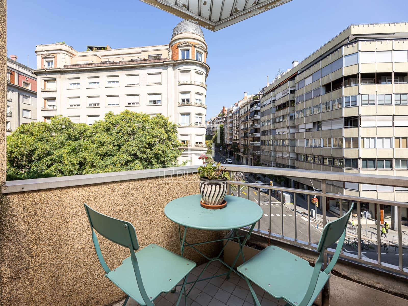Apartamento de 5 habitaciones en Barcelona ciudad en venta con garaje - 1.200.000 € (Ref: 10023102)