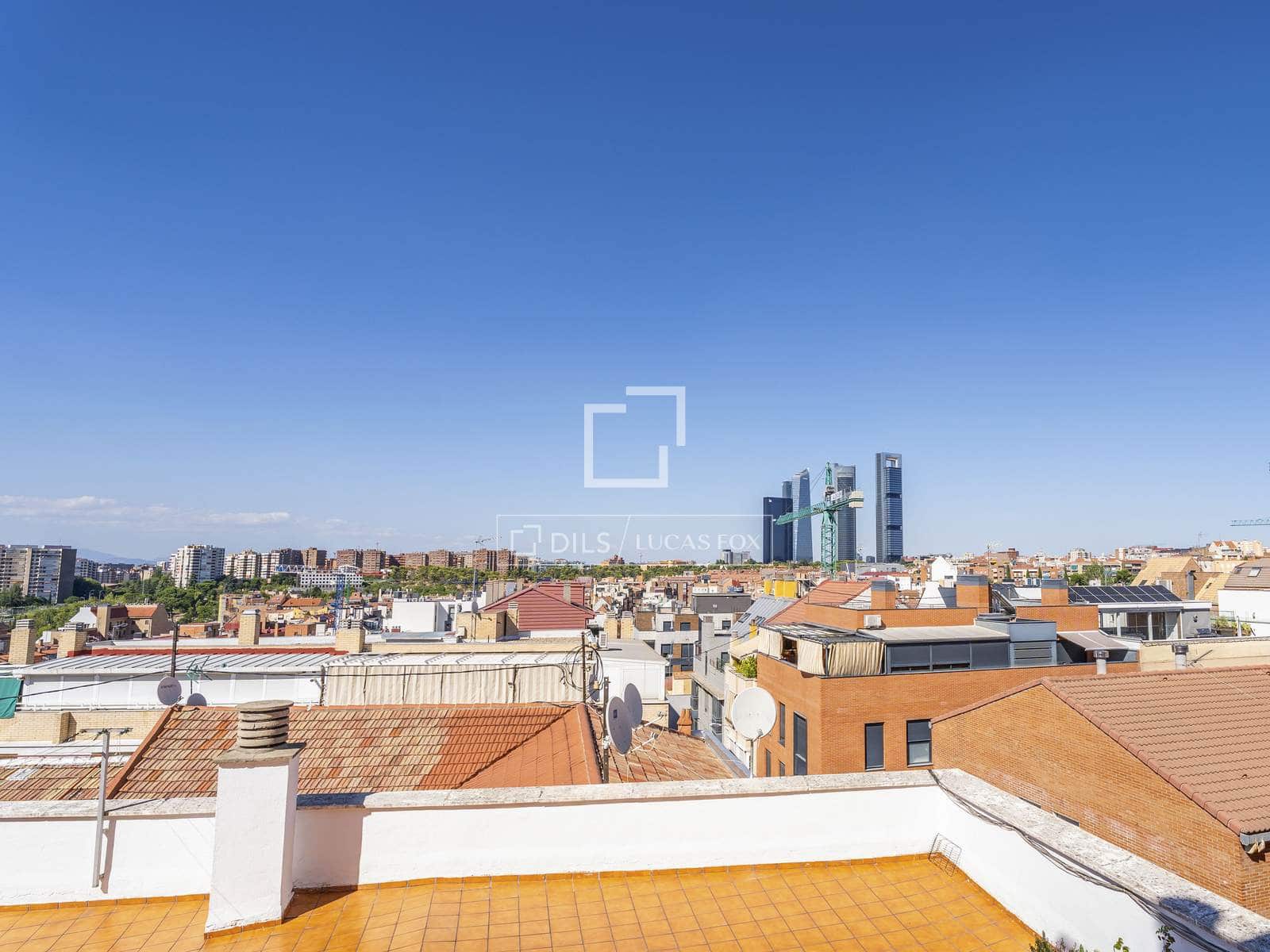 Apartamento de 3 habitaciones en Madrid ciudad en venta - 475.000 € (Ref: 10023103)