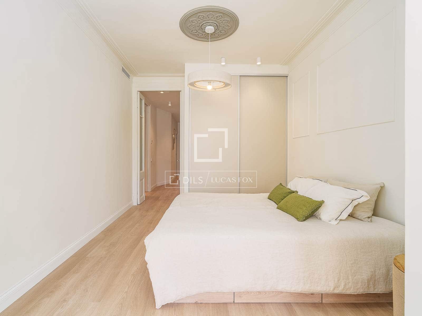 3 sypialnia Apartament na sprzedaż w Miasto Barcelona - 1 290 000 € (Ref: 10023200)