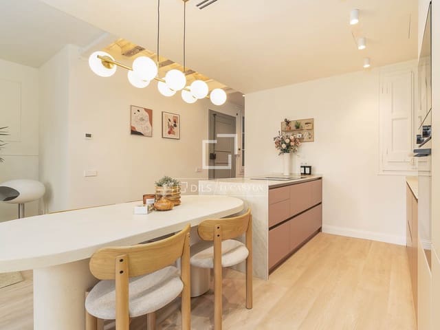 3 sypialnia Apartament na sprzedaż w Miasto Barcelona - 1 290 000 € (Ref: 10023200)