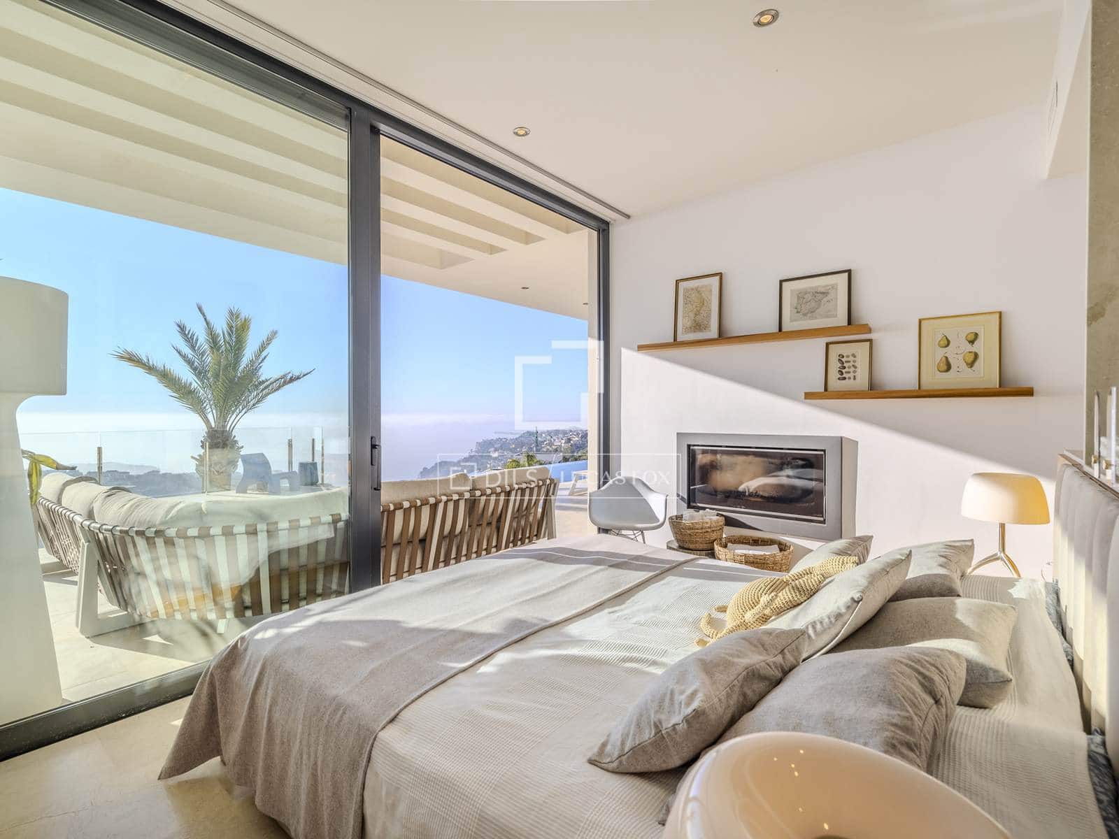 4 sypialnia Willa na sprzedaż w Javea / Xabia z basenem garażem - 2 450 000 € (Ref: 10023201)