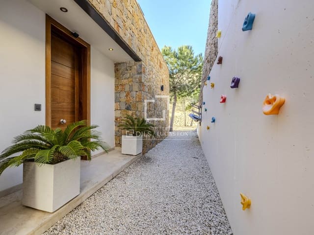 4 sypialnia Willa na sprzedaż w Javea / Xàbia z basenem garażem - 2 450 000 € (Ref: 10023201)