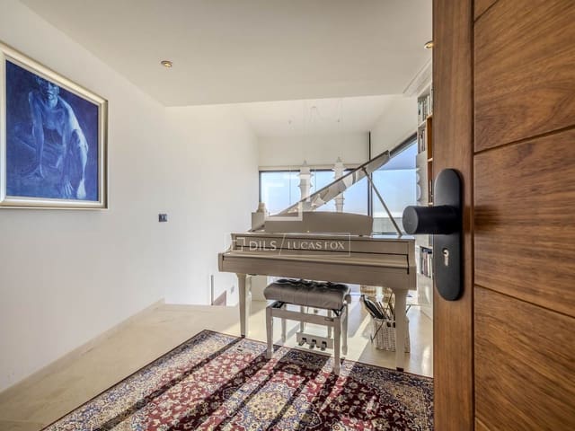 4 sypialnia Willa na sprzedaż w Javea / Xàbia z basenem garażem - 2 450 000 € (Ref: 10023201)