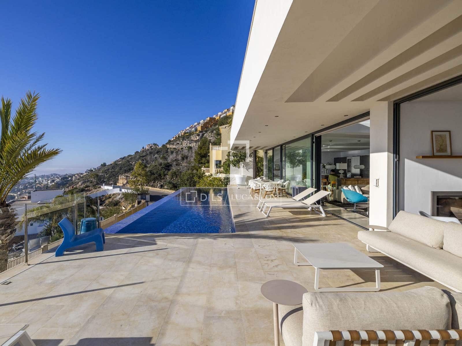 4 sypialnia Willa na sprzedaż w Javea / Xabia z basenem garażem - 2 450 000 € (Ref: 10023201)