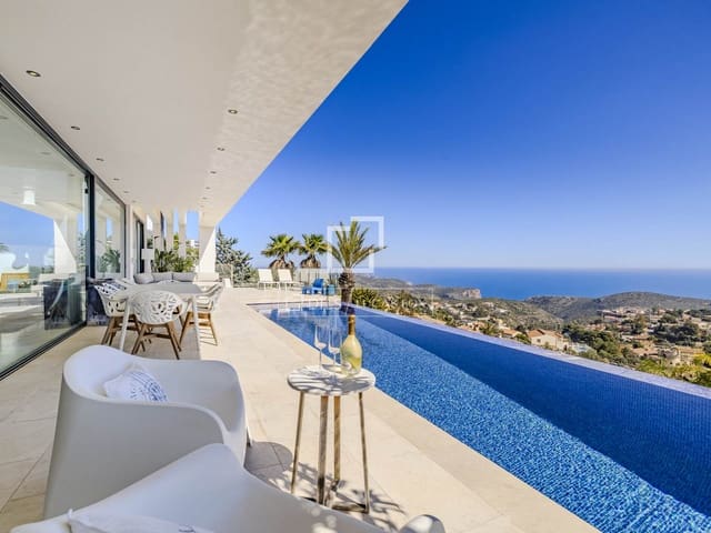 4 sypialnia Willa na sprzedaż w Javea / Xàbia z basenem garażem - 2 450 000 € (Ref: 10023201)