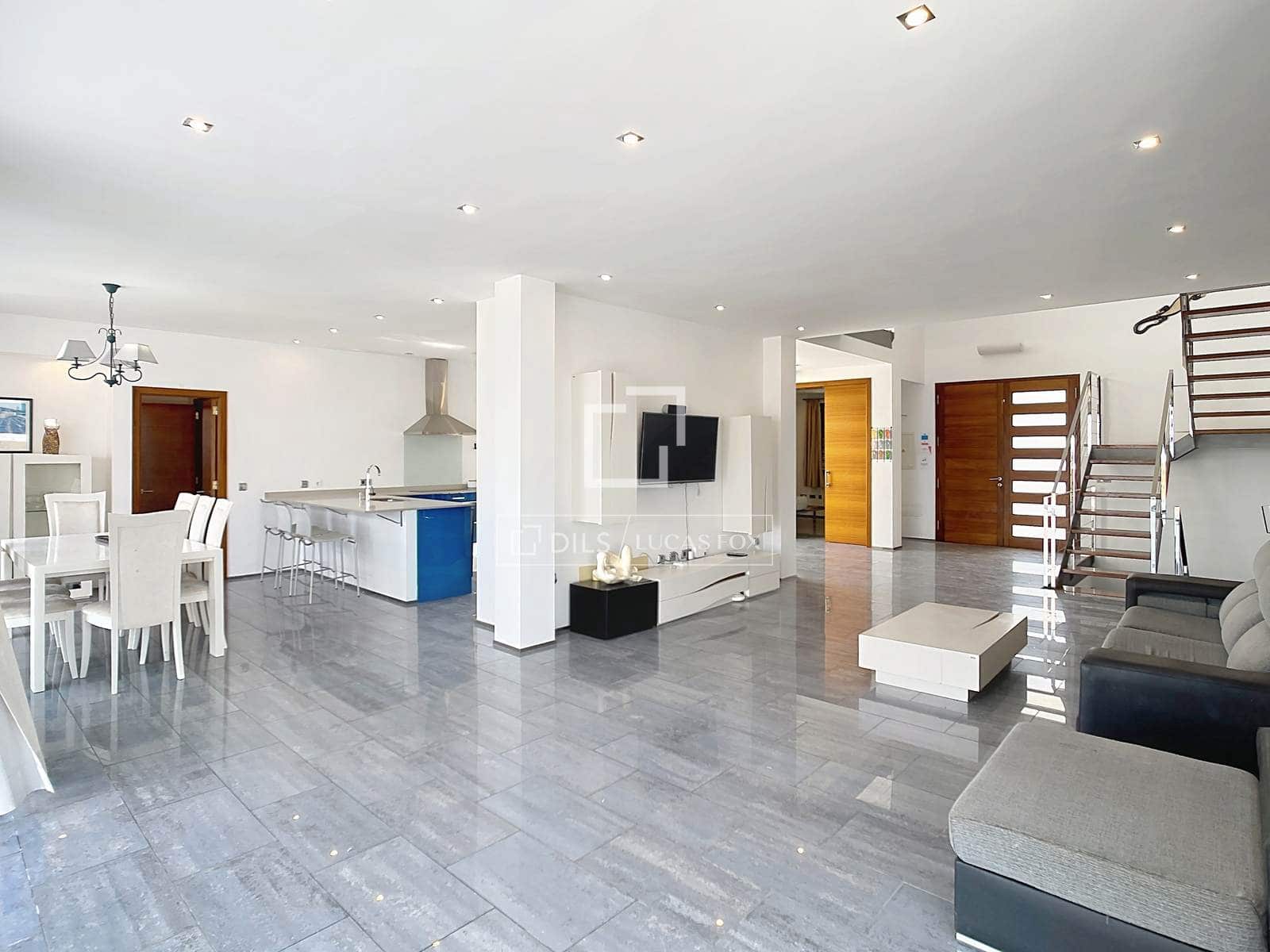 5 quarto Moradia para venda em Ciutadella de Menorca com piscina garagem - 1 550 000 € (Ref: 10023273)