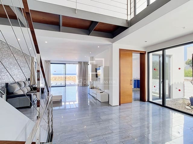 5 camera da letto Villa in vendita in Ciutadella de Menorca con piscina garage - 1.550.000 € (Rif: 10023273)