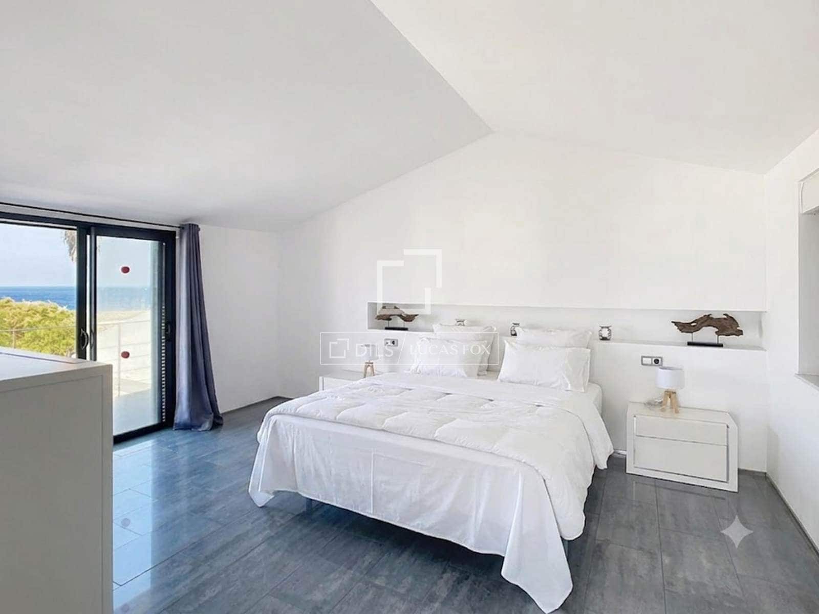 5 quarto Moradia para venda em Ciutadella de Menorca com piscina garagem - 1 550 000 € (Ref: 10023273)
