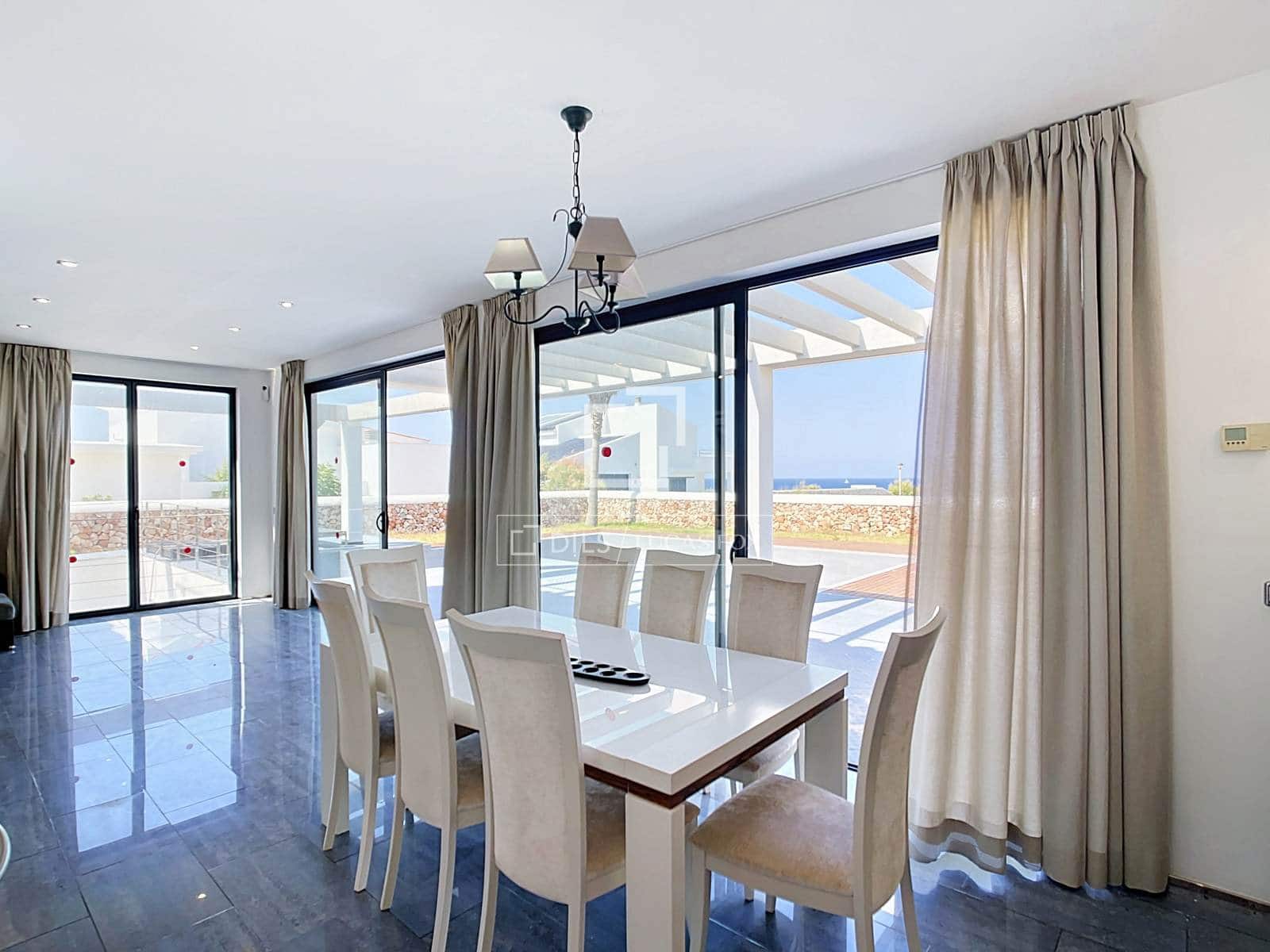 5 quarto Moradia para venda em Ciutadella de Menorca com piscina garagem - 1 550 000 € (Ref: 10023273)