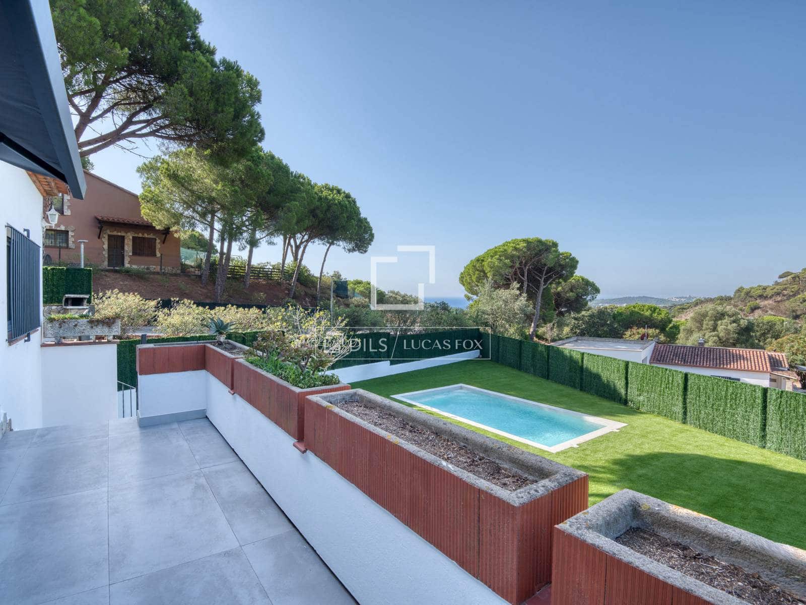 5 bedroom Villa for sale in Platja d'Aro with pool garage - € 945,000 (Ref: 10023274)