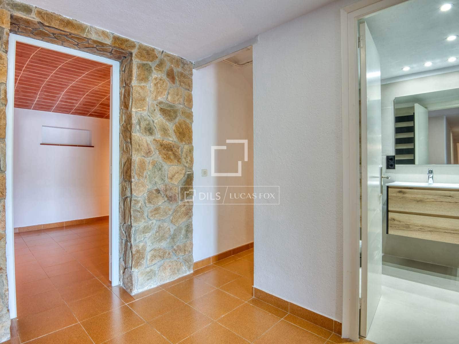 5 bedroom Villa for sale in Platja d'Aro with pool garage - € 945,000 (Ref: 10023274)