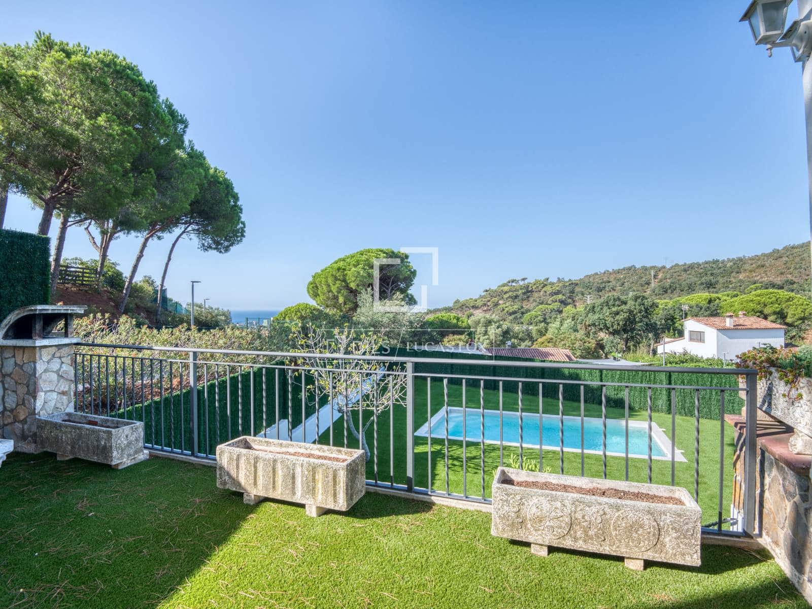 5 bedroom Villa for sale in Platja d'Aro with pool garage - € 945,000 (Ref: 10023274)