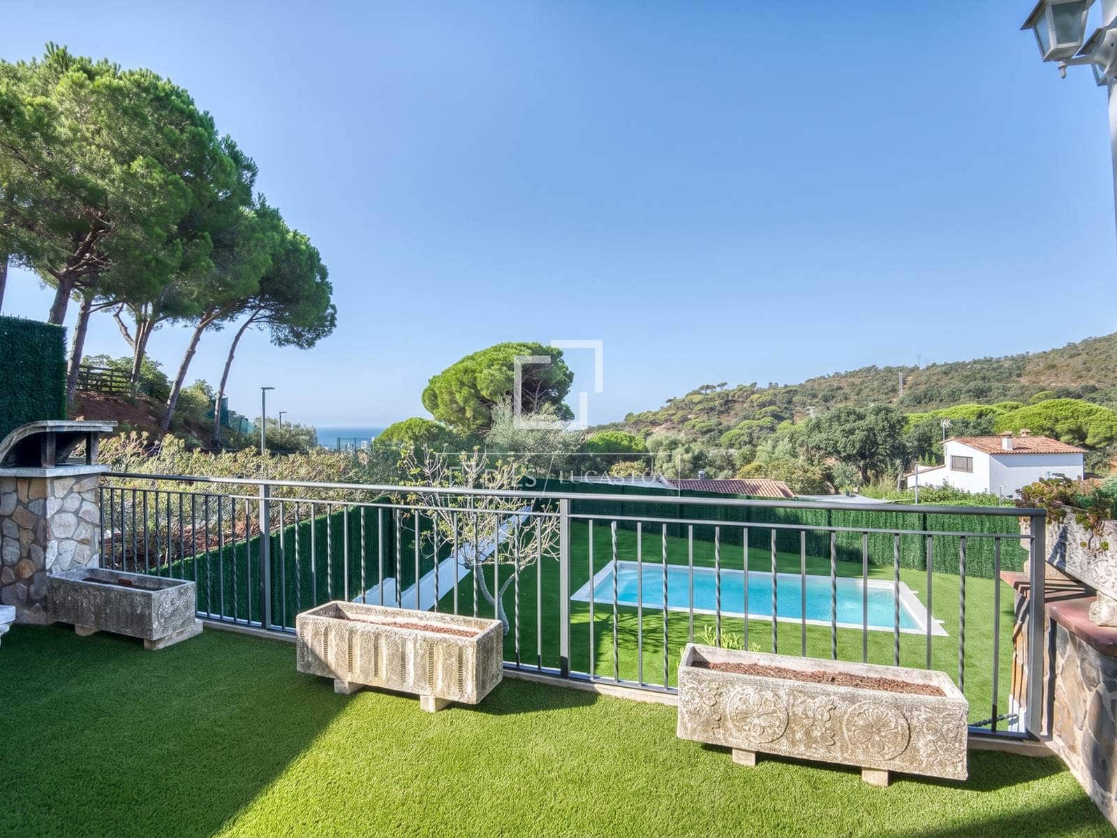 5 bedroom Villa for sale in Platja d'Aro with pool garage - € 945,000 (Ref: 10023274)
