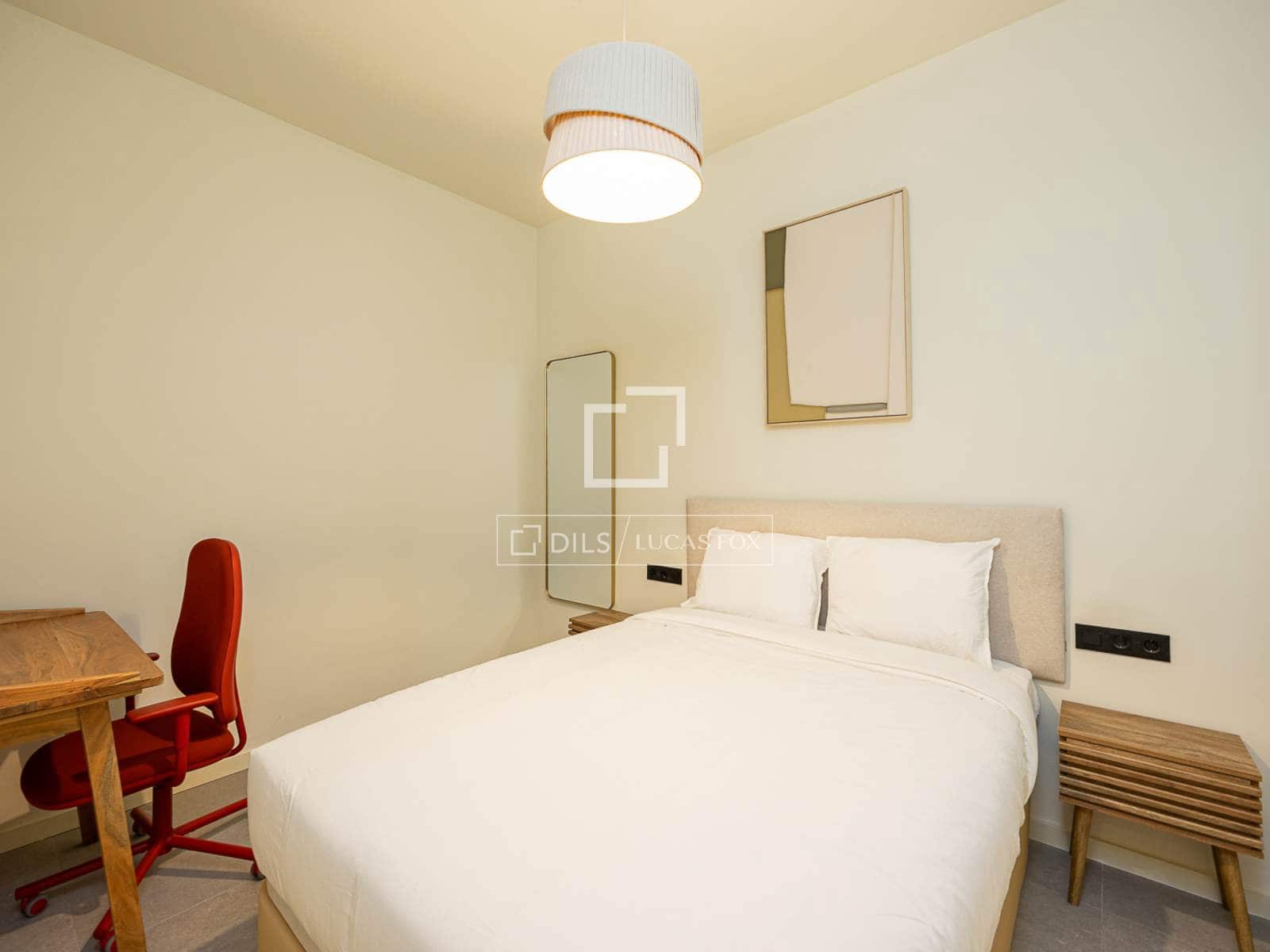 3 slaapkamer Appartement te koop in Barcelona stad - € 335.000 (Ref: 10023275)