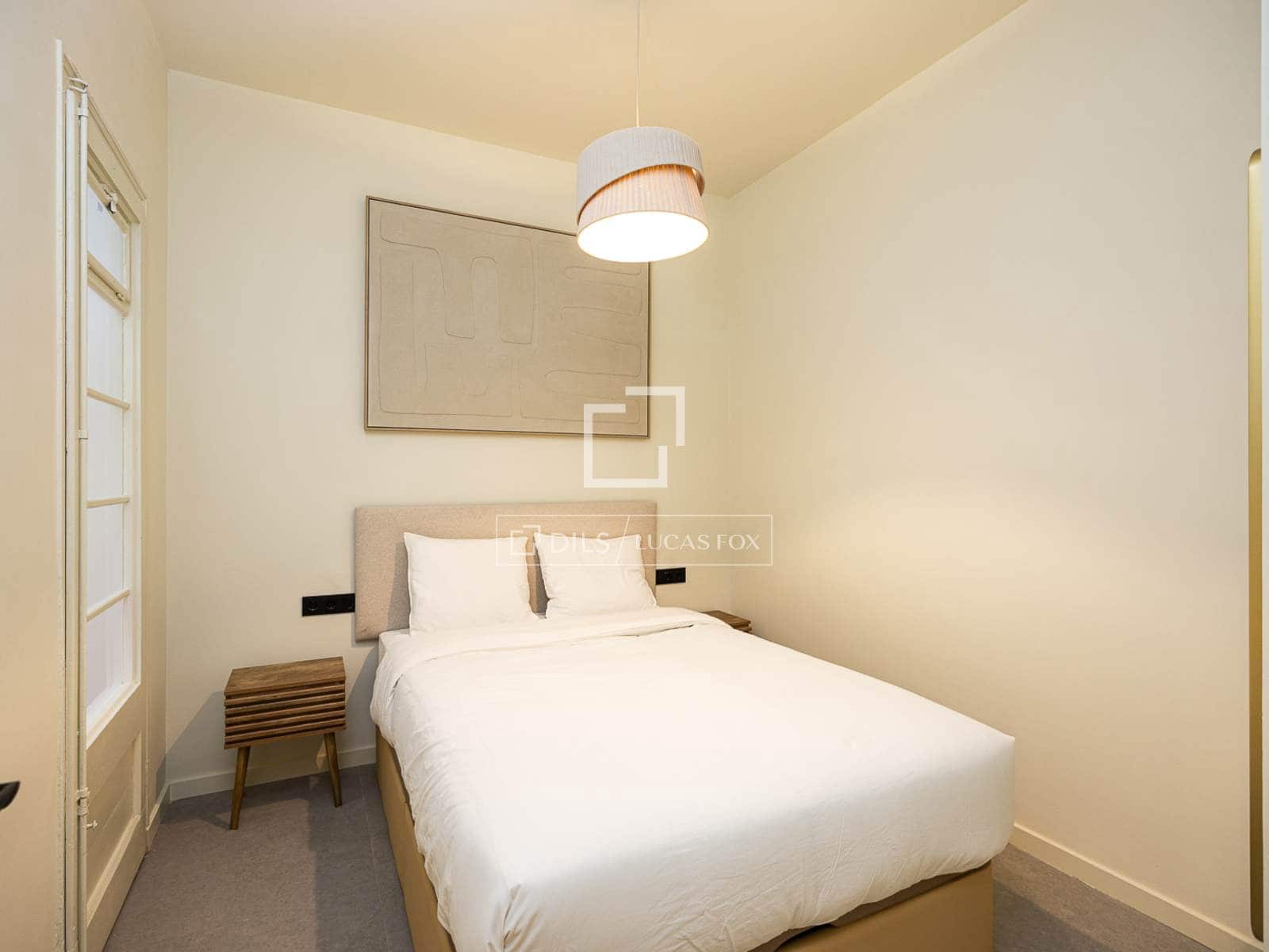 3 slaapkamer Appartement te koop in Barcelona stad - € 335.000 (Ref: 10023275)