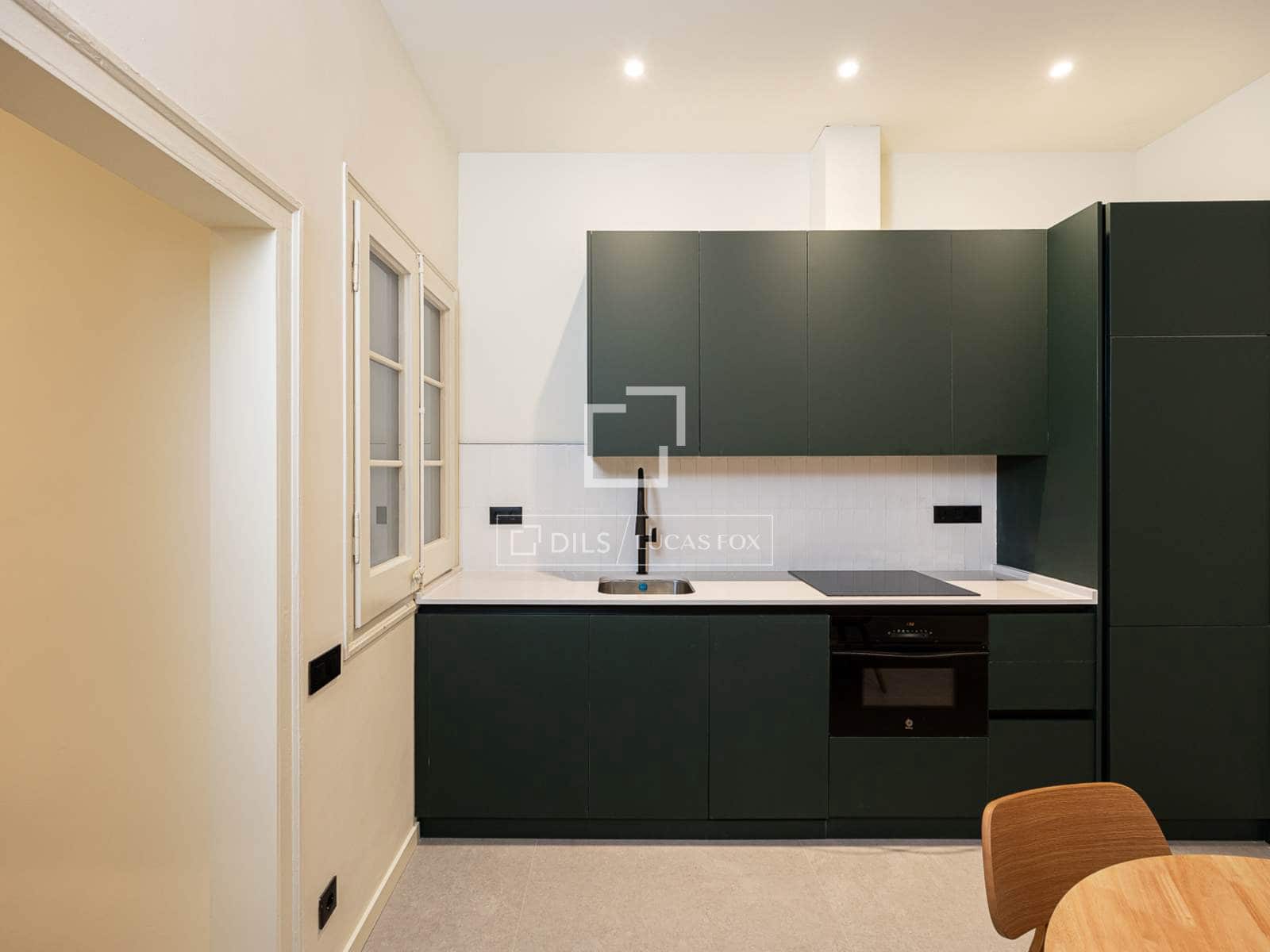 3 slaapkamer Appartement te koop in Barcelona stad - € 335.000 (Ref: 10023275)
