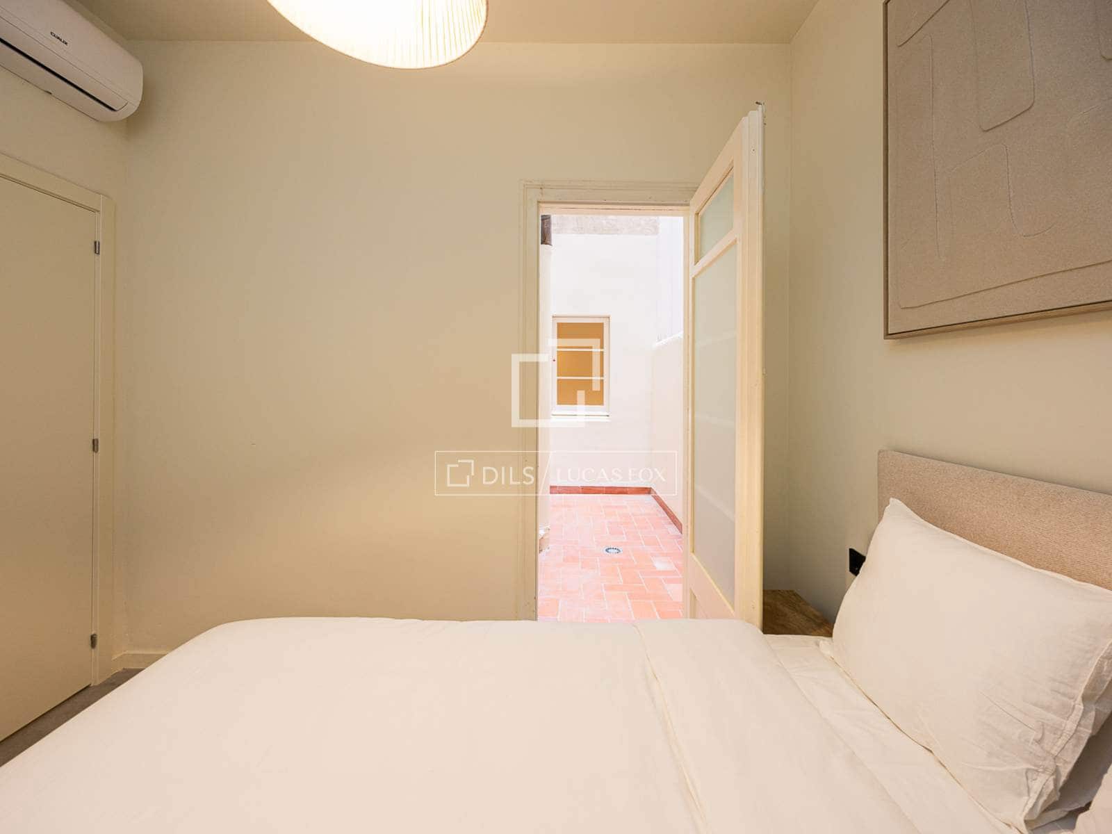 3 slaapkamer Appartement te koop in Barcelona stad - € 335.000 (Ref: 10023275)
