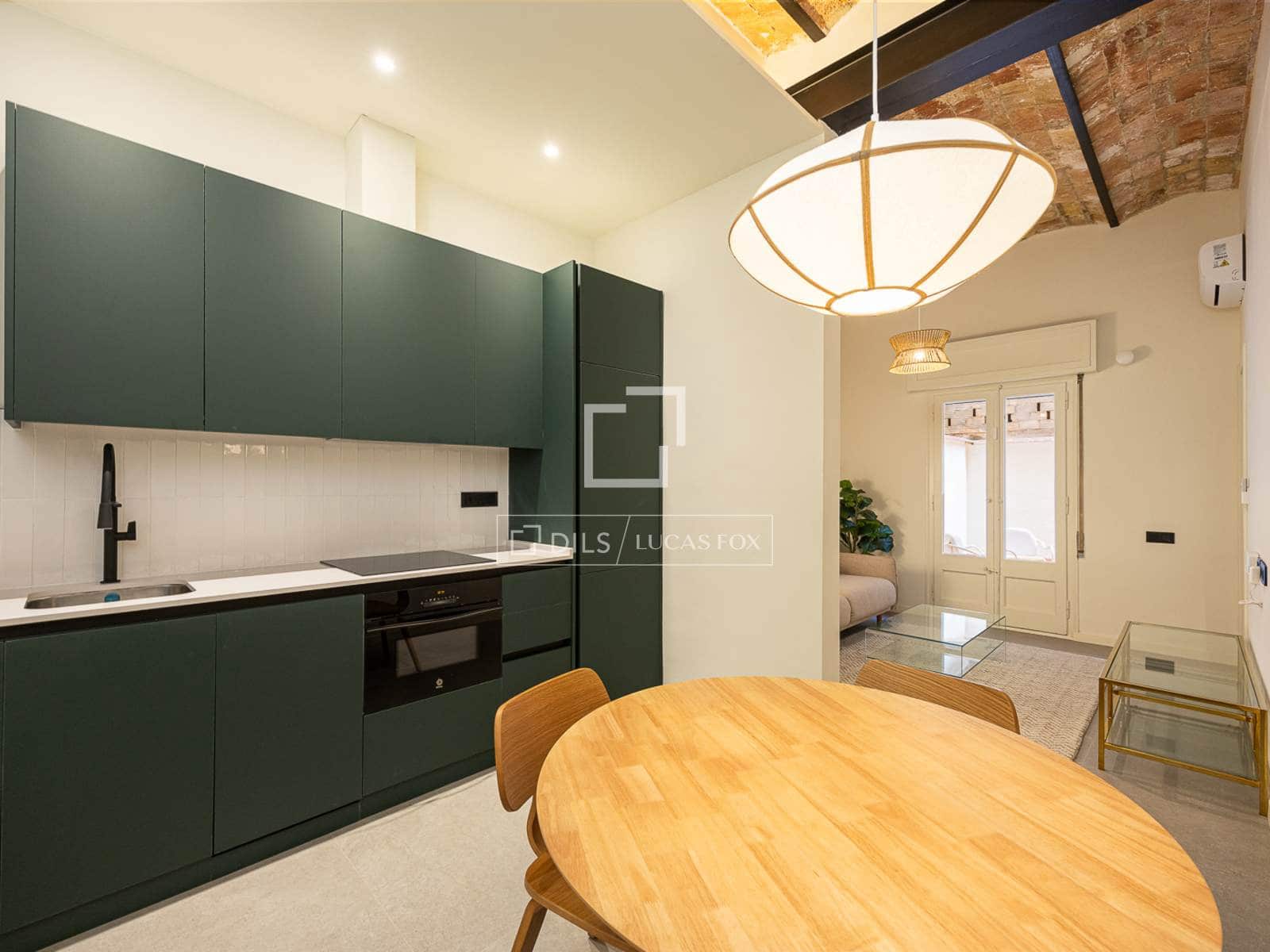 3 slaapkamer Appartement te koop in Barcelona stad - € 335.000 (Ref: 10023275)