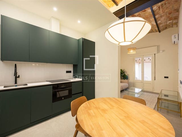 3 slaapkamer Appartement te koop in Barcelona stad - € 335.000 (Ref: 10023275)