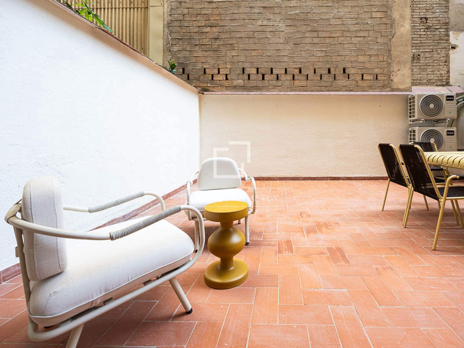 3 slaapkamer Appartement te koop in Barcelona stad - € 335.000 (Ref: 10023275)