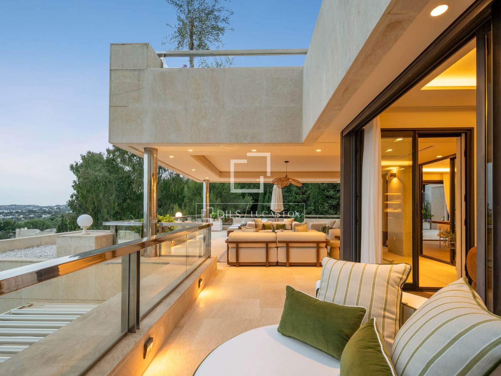 Apartamento de 5 habitaciones en Marbella en venta con piscina garaje - 6.900.000 € (Ref: 10023404)