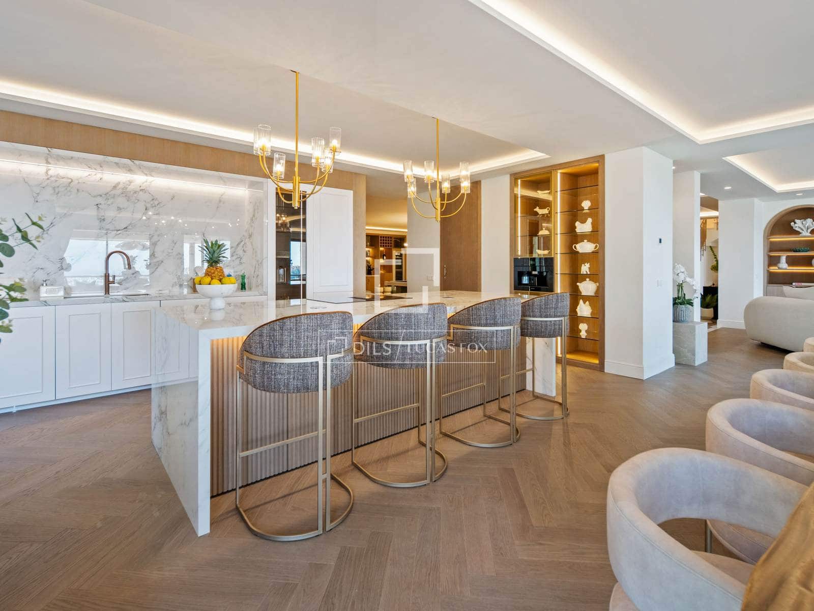 Apartamento de 5 habitaciones en Marbella en venta con piscina garaje - 6.900.000 € (Ref: 10023404)