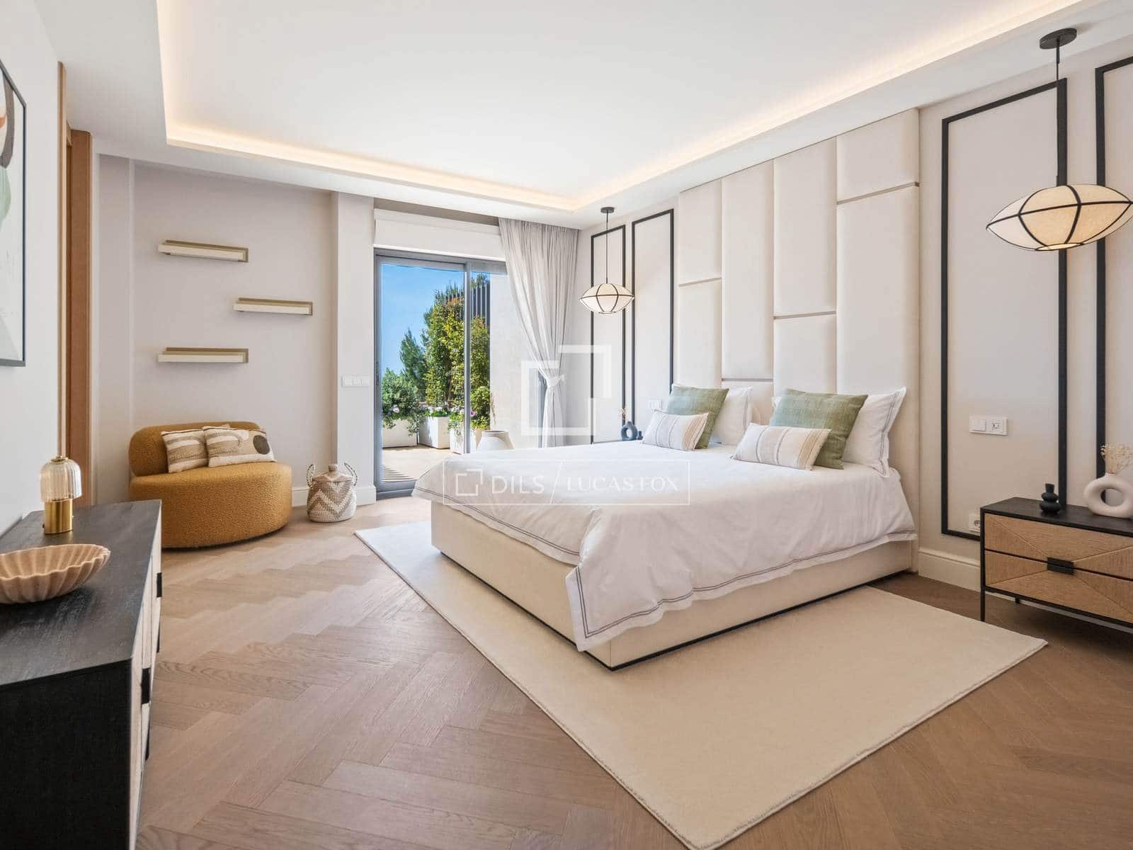 Apartamento de 5 habitaciones en Marbella en venta con piscina garaje - 6.900.000 € (Ref: 10023404)