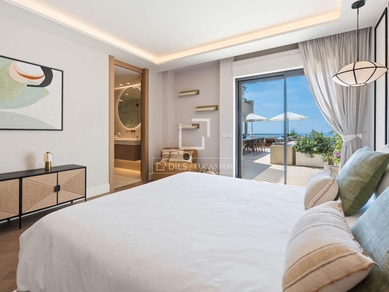 Apartamento de 5 habitaciones en Marbella en venta con piscina garaje - 6.900.000 € (Ref: 10023404)