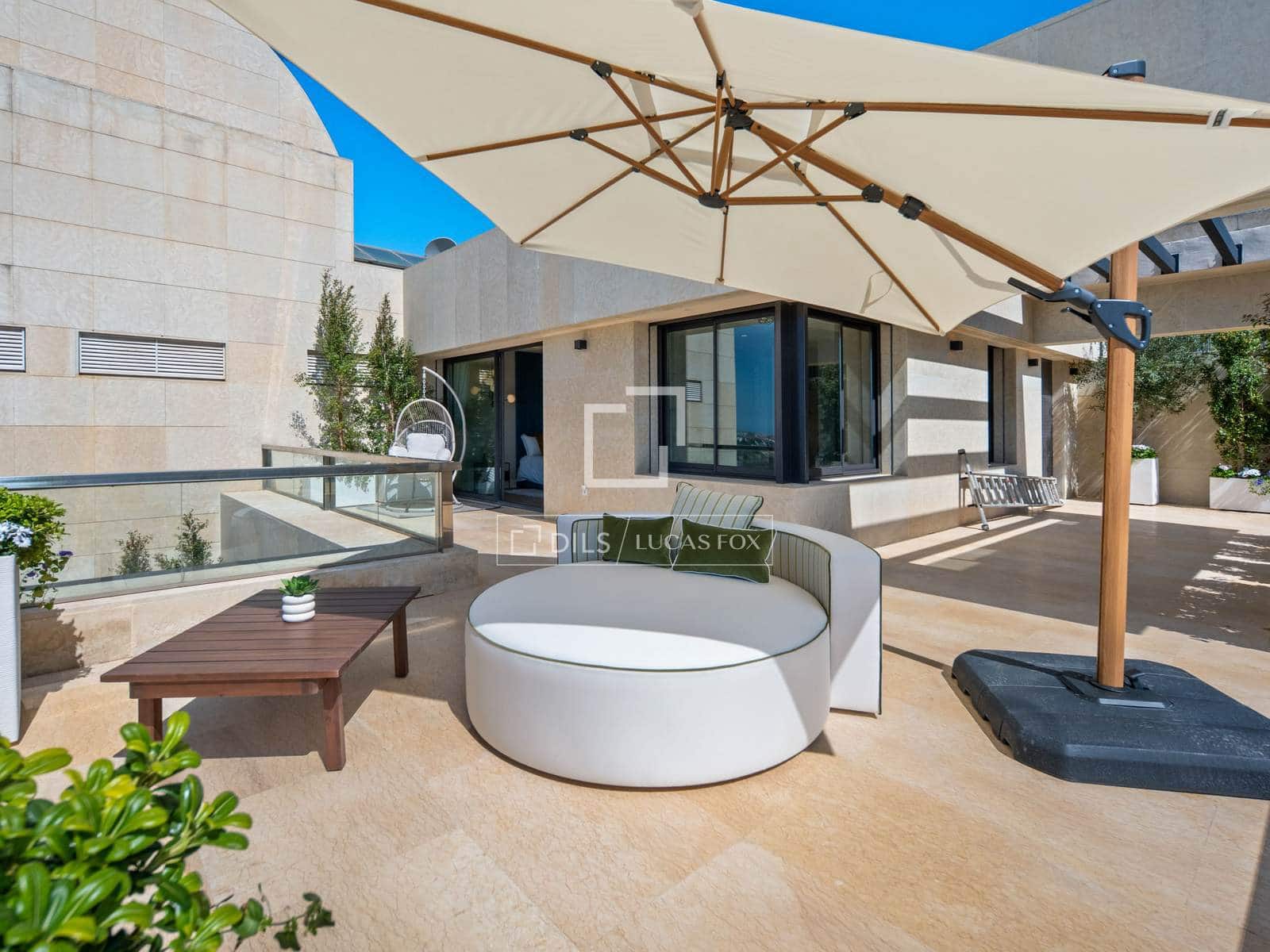 Apartamento de 5 habitaciones en Marbella en venta con piscina garaje - 6.900.000 € (Ref: 10023404)