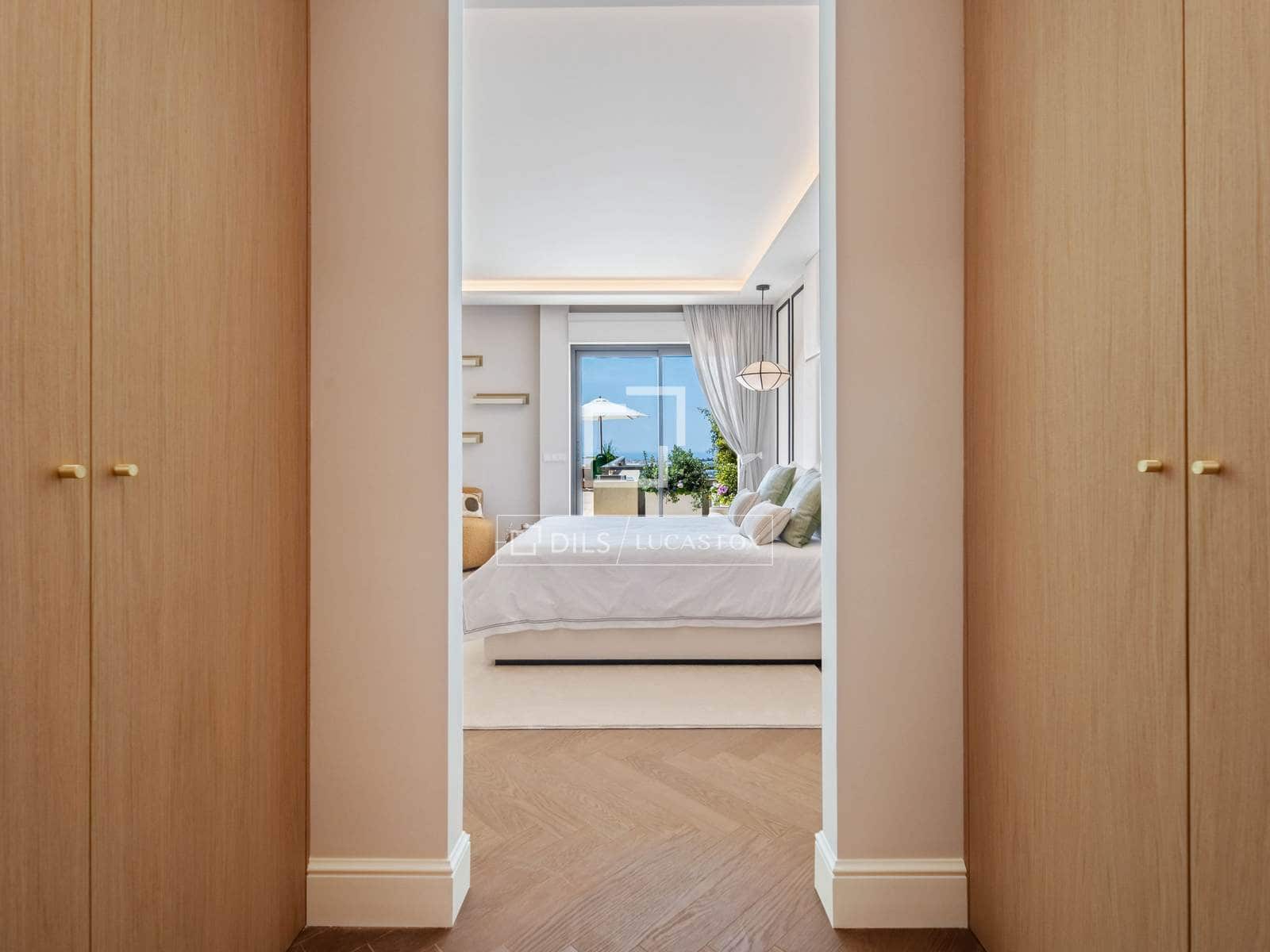 Apartamento de 5 habitaciones en Marbella en venta con piscina garaje - 6.900.000 € (Ref: 10023404)