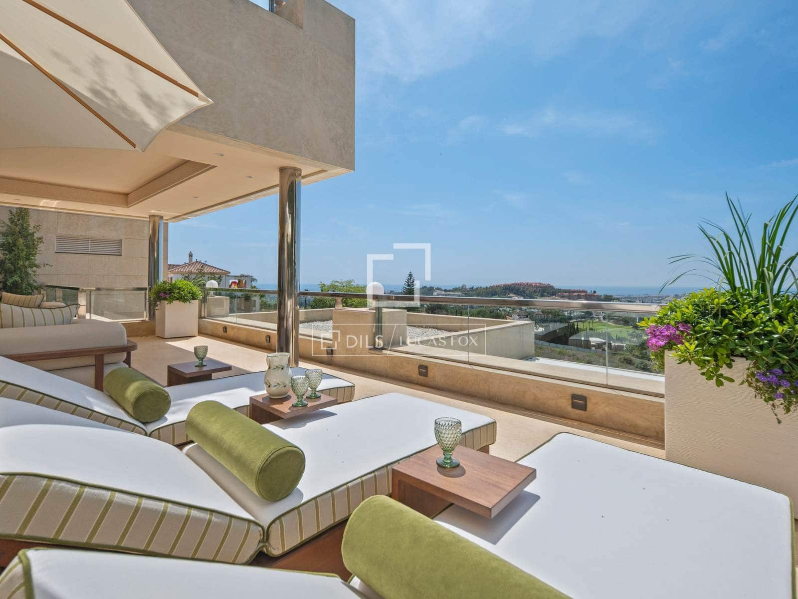 Apartamento de 5 habitaciones en Marbella en venta con piscina garaje - 6.900.000 € (Ref: 10023404)