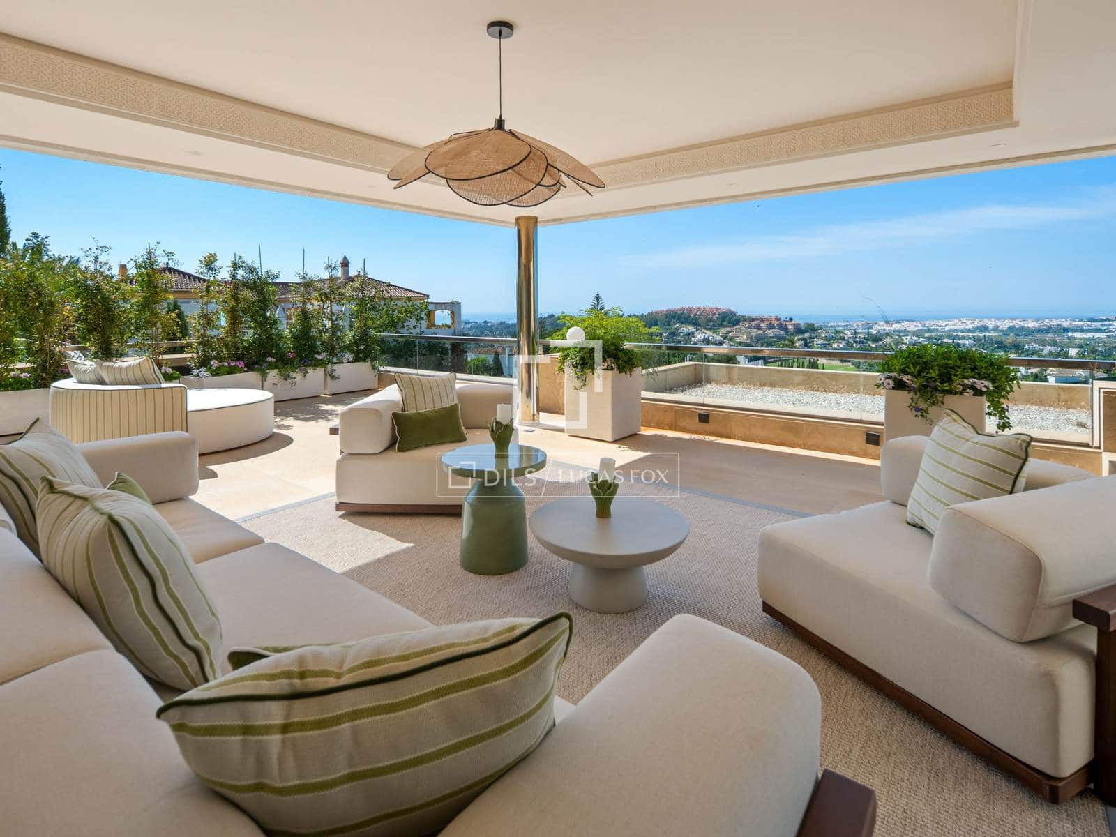 Apartamento de 5 habitaciones en Marbella en venta con piscina garaje - 6.900.000 € (Ref: 10023404)
