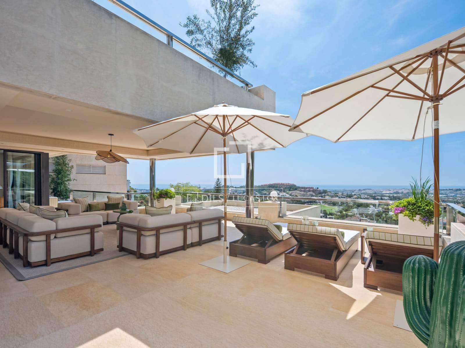 Apartamento de 5 habitaciones en Marbella en venta con piscina garaje - 6.900.000 € (Ref: 10023404)