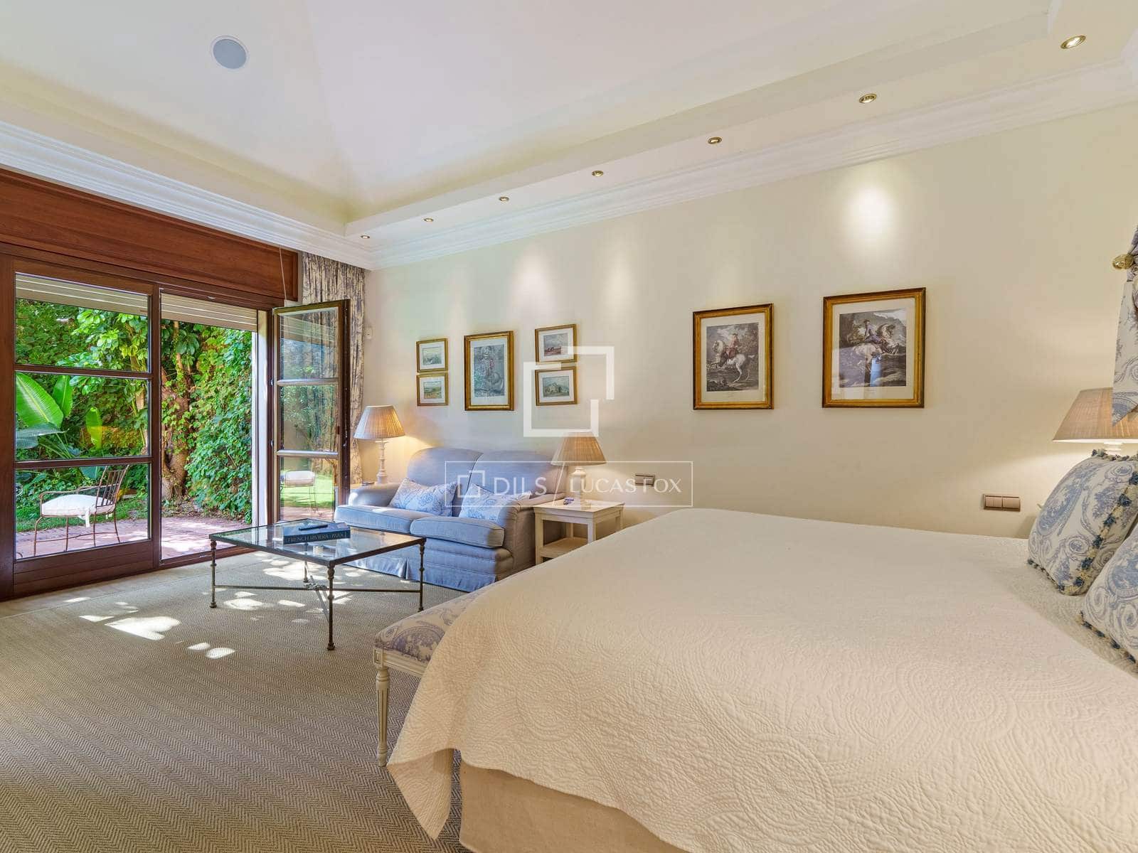 6 Zimmer Villa zu verkaufen in Marbella mit Pool Garage - 9.950.000 € (Ref: 10023407)