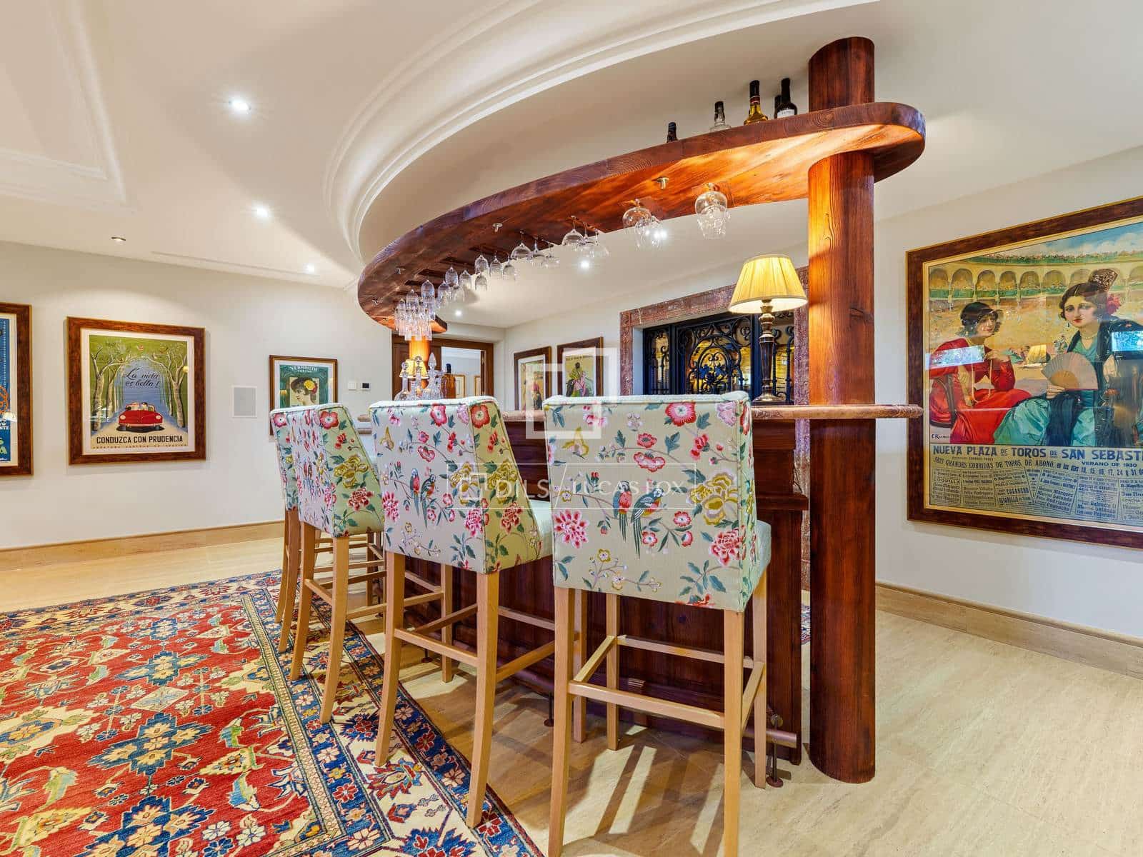 6 Zimmer Villa zu verkaufen in Marbella mit Pool Garage - 9.950.000 € (Ref: 10023407)